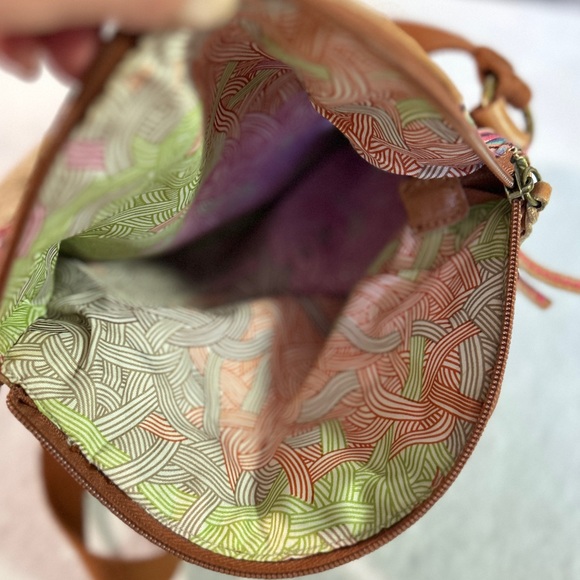 The Sak Deena Leather Boho Crossbody Fold Over Zip Bag - Picture 12 of 15